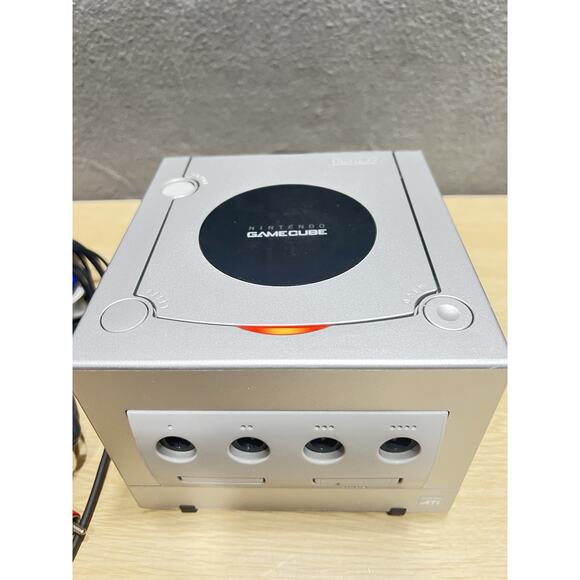 Nintendo GameCube Console 1 Controller & 3 Games Bundle Tested WORKS - Picture 7 of 13